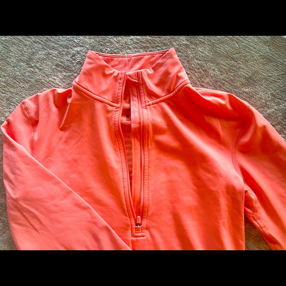 Nike Medium womens Exercise Top